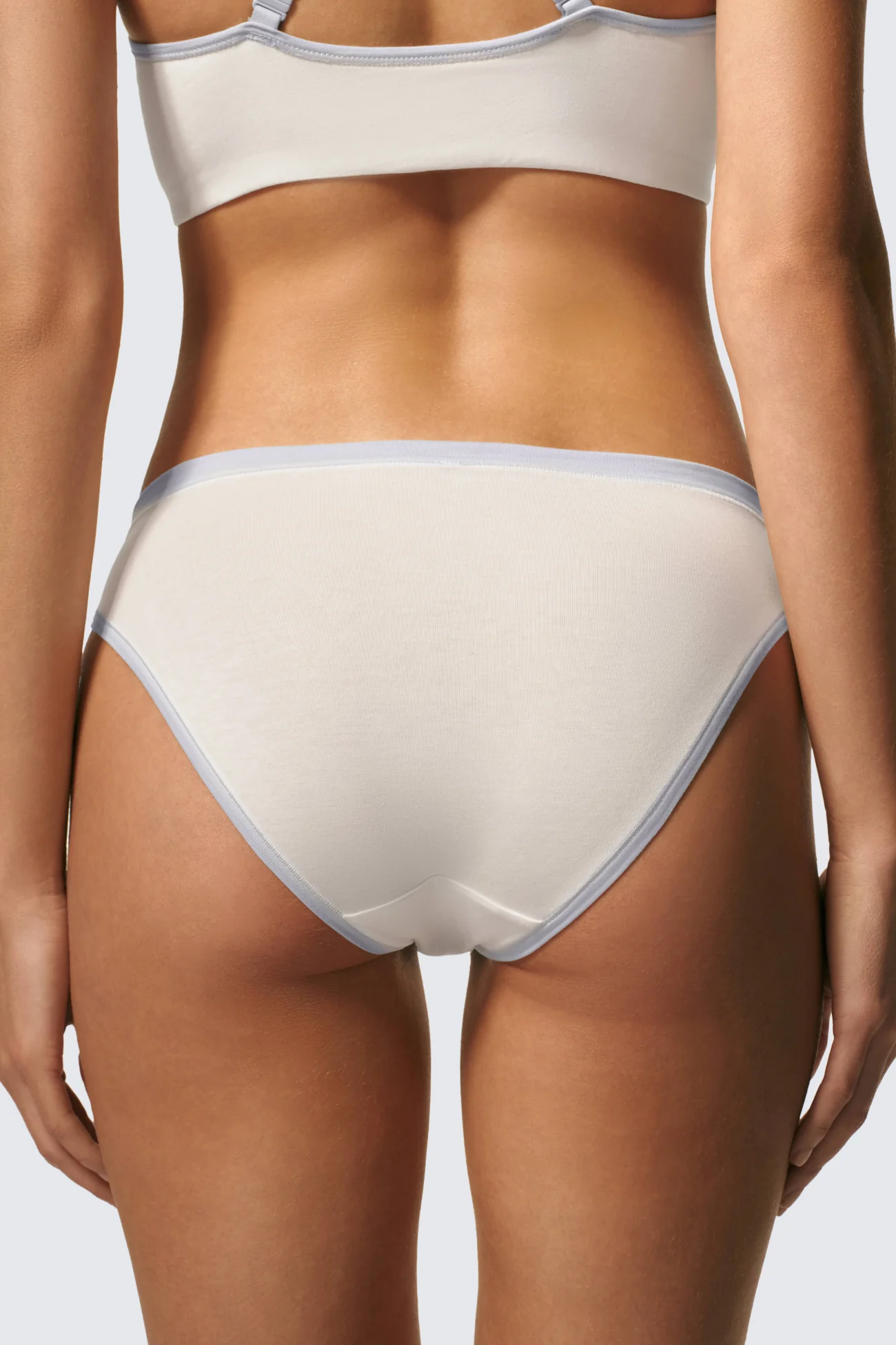 Rear View Mid Rise Bikini - Image 4