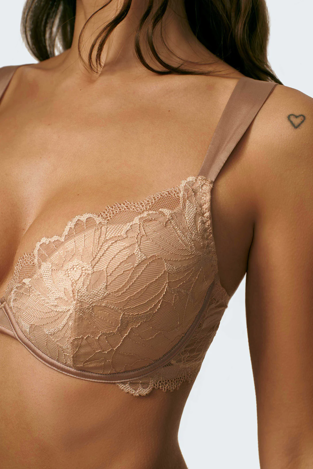 The Seduction Lightly Lined Plunge Bra - Image 2